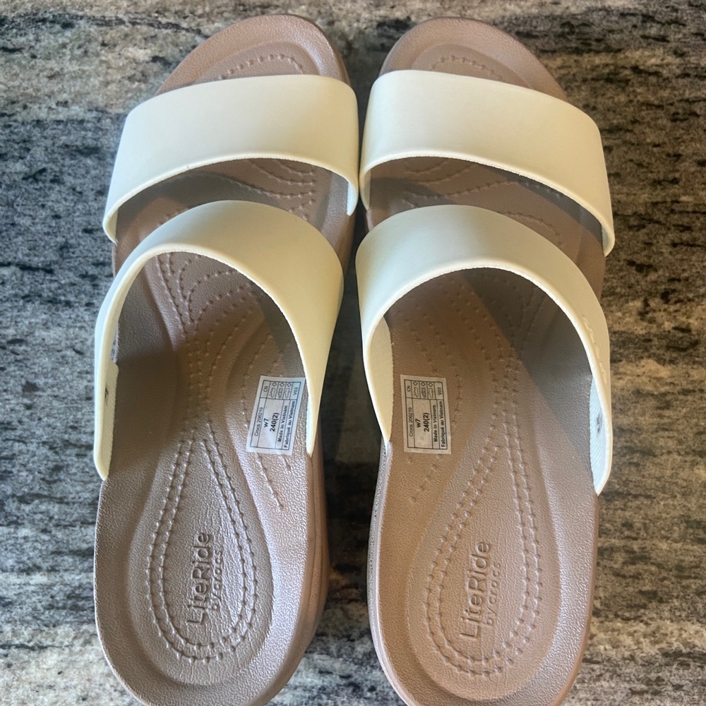 Croc sandals never worn!
